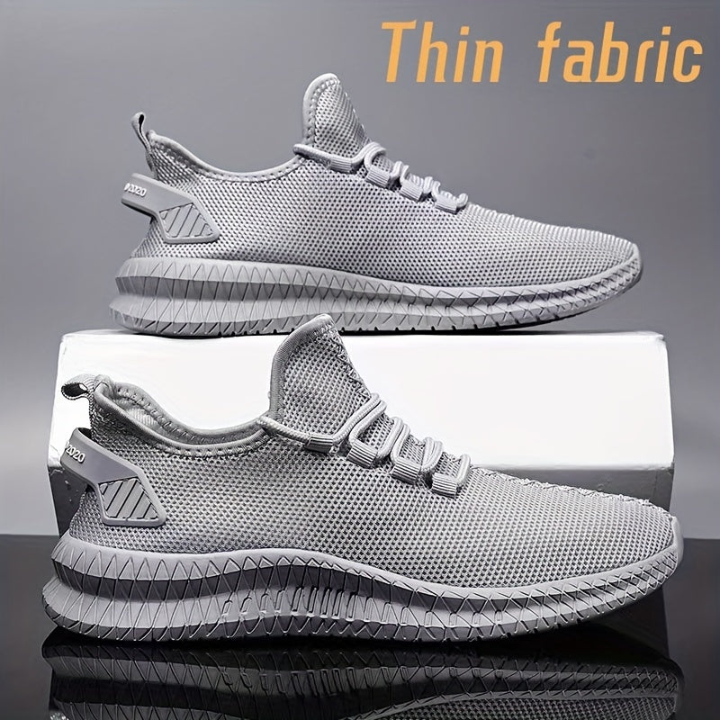 Men's trainers