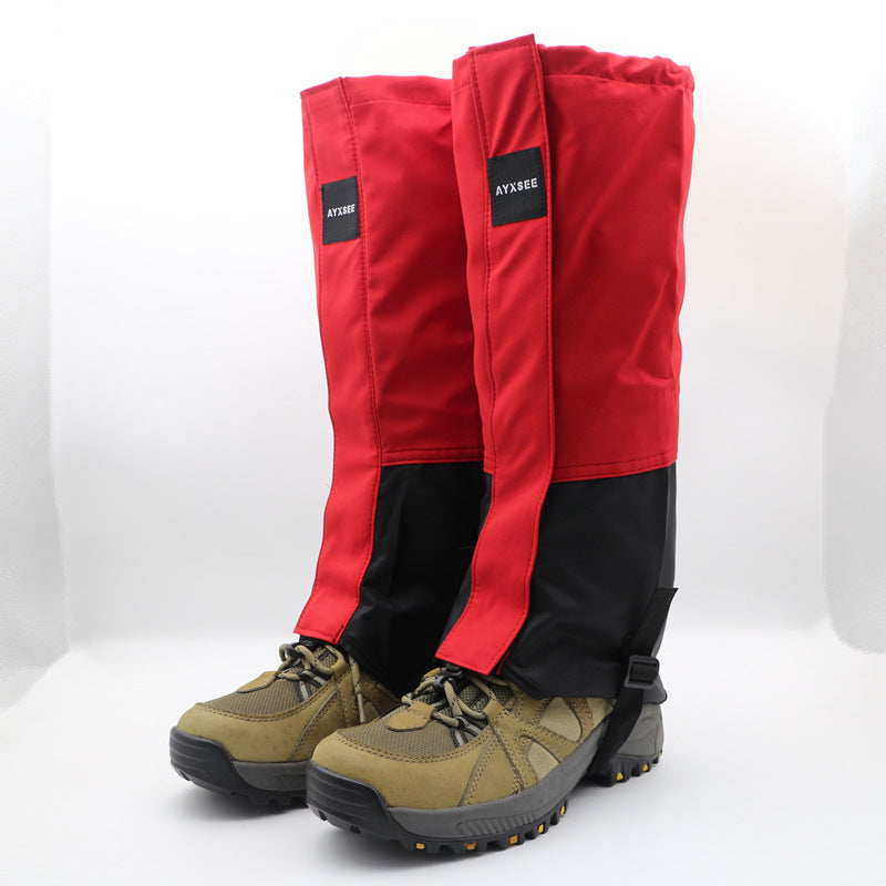 Gaiters in red
